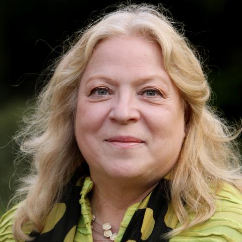 Kim Lane Scheppele headshot
